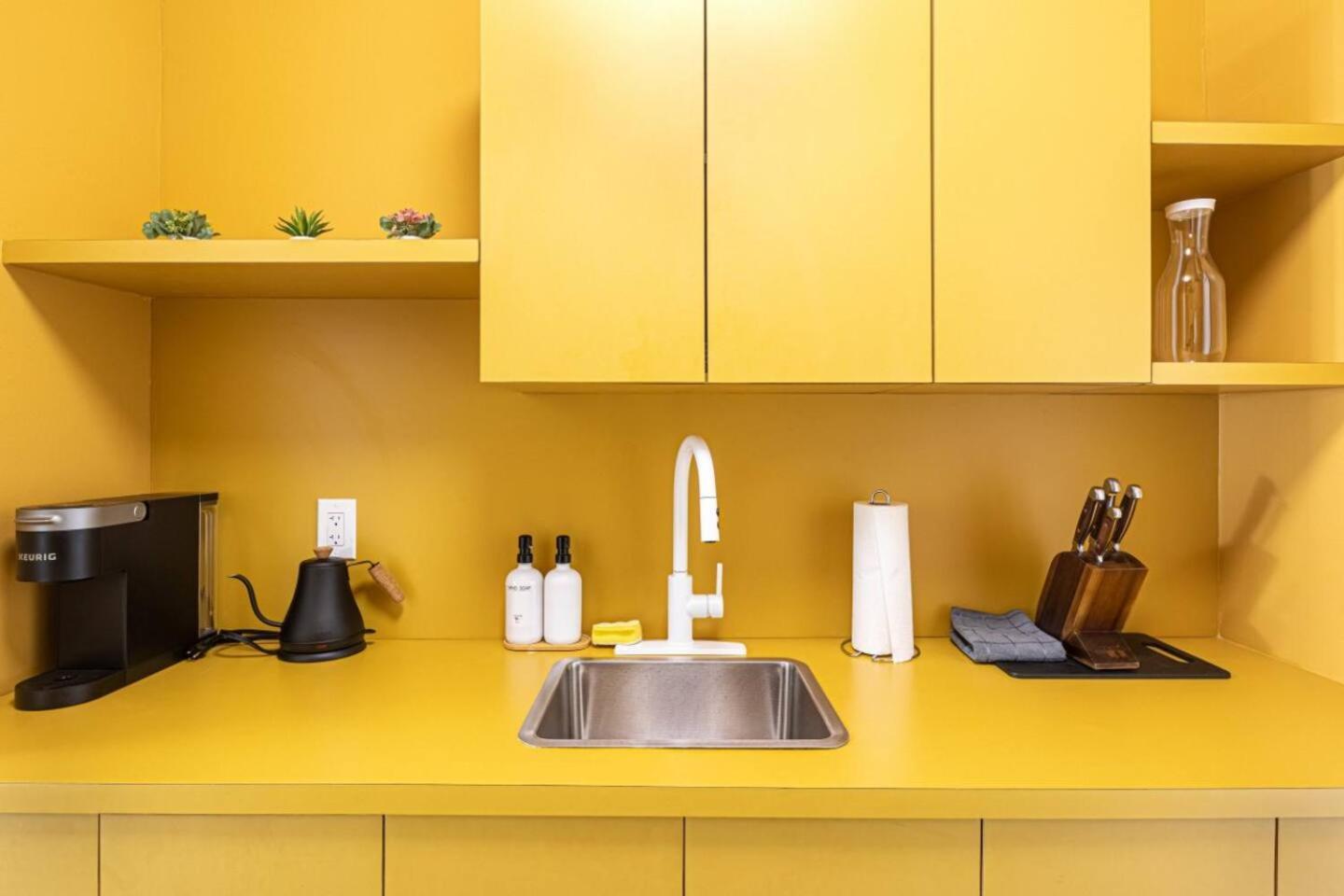 Stylish 2Bed Apartment El Portal Miami Eksteriør billede